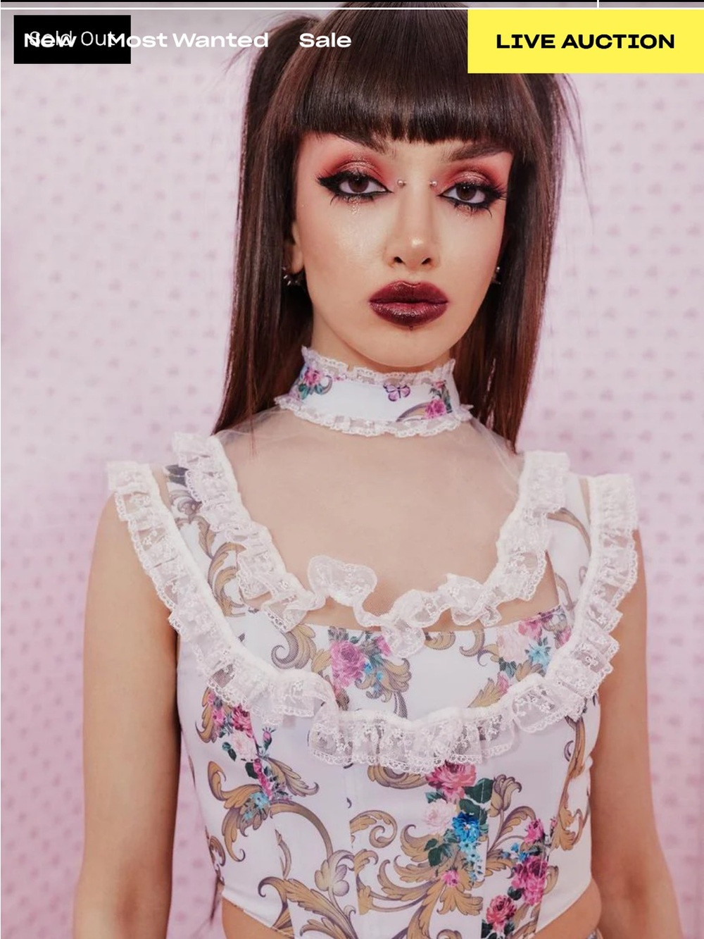 NWT SOLD OUT Dolls Kill Floral Lace Ruffle Corset Top with Neckpiece